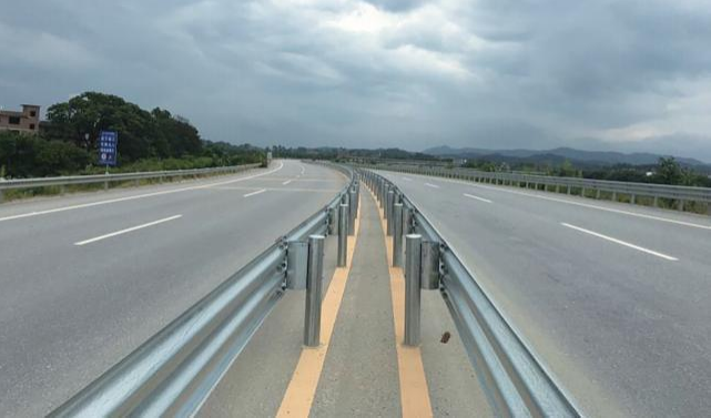 https://kq.longxianglq.com/public/upload/image/2022/12-20/e2cdd1d3139d4e02978db3f4ef6fd73d.png